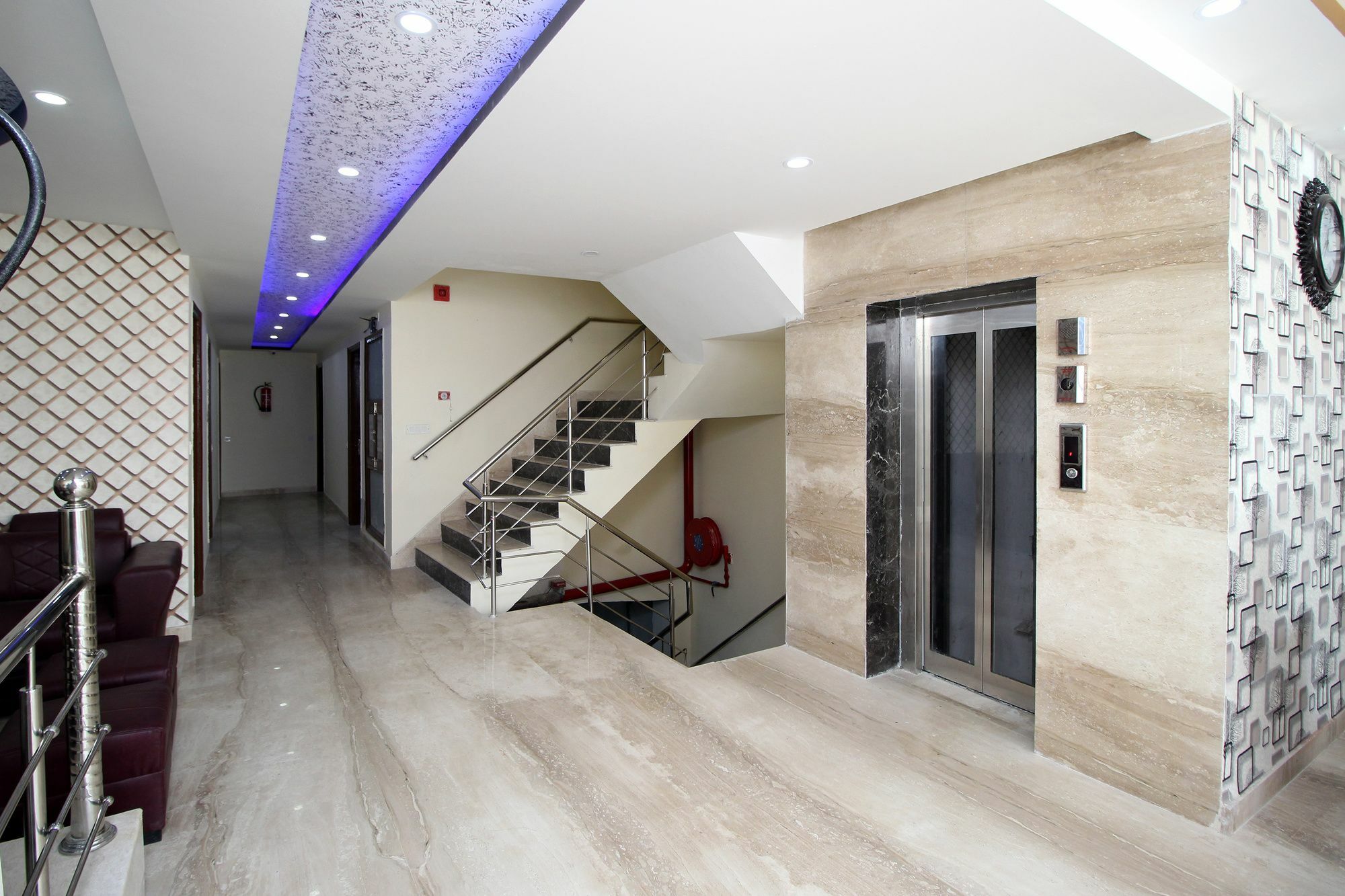 Airport Hotel Hsp New Delhi Eksteriør bilde